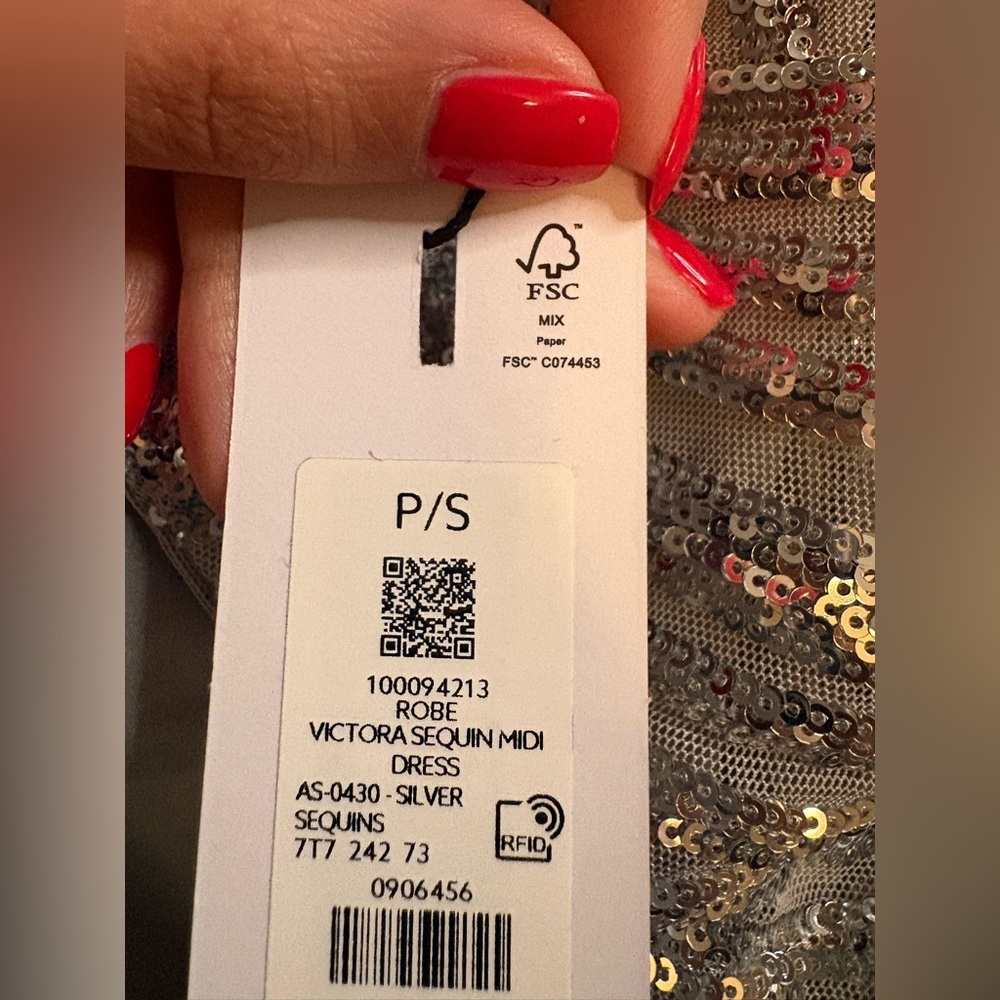 Dynamite Victoria Silver Sequin Midi Dress Low Back Party Glam P/S - Picture 9 of 16